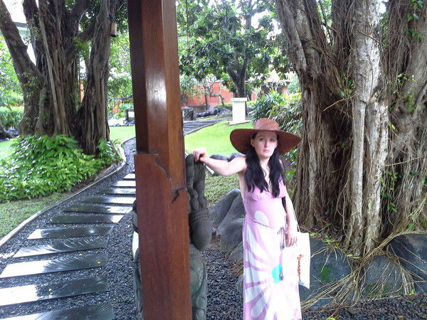 Лена Алексеенко