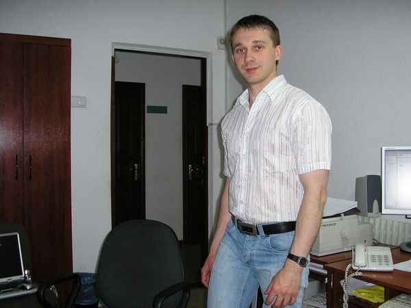 Виталий Назаренко