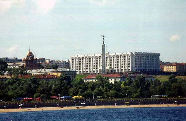 Александр Бурдаев