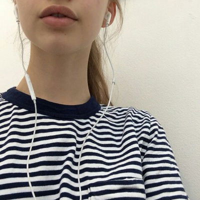 Вікторія Шімон