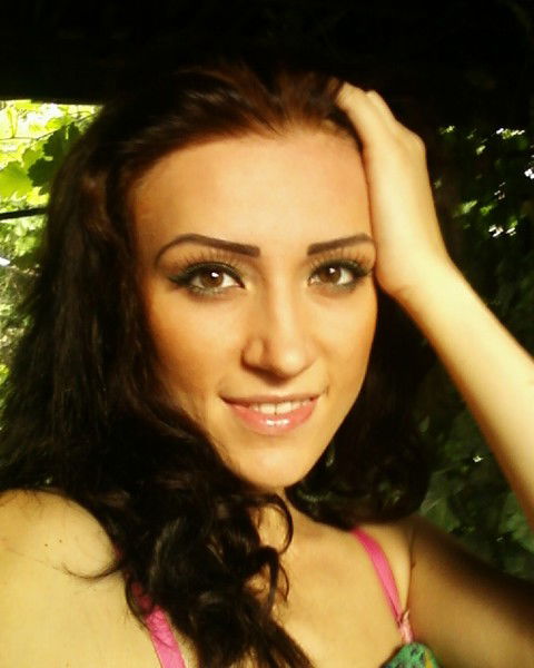 Николь Швед