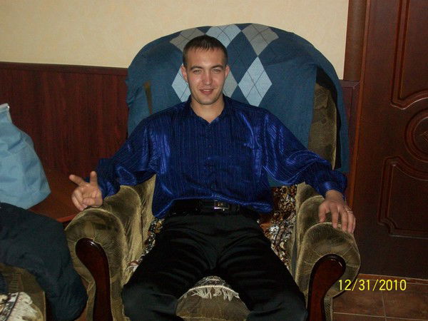 Анатолий Кобзев