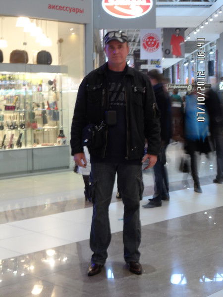 Олег Тихонов