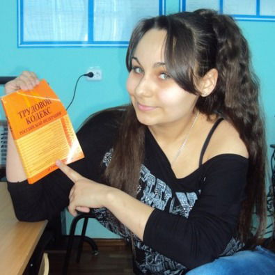 Алёнка Санникова