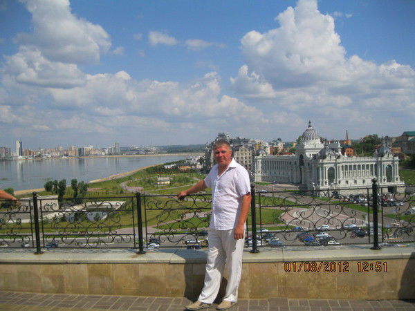 Владимир Муравьёв