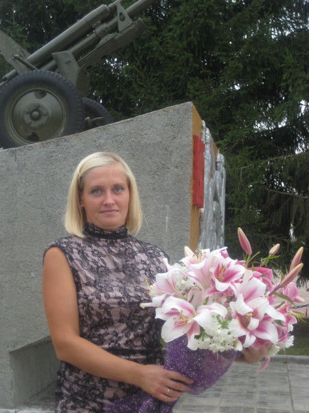 Людмила Жарова