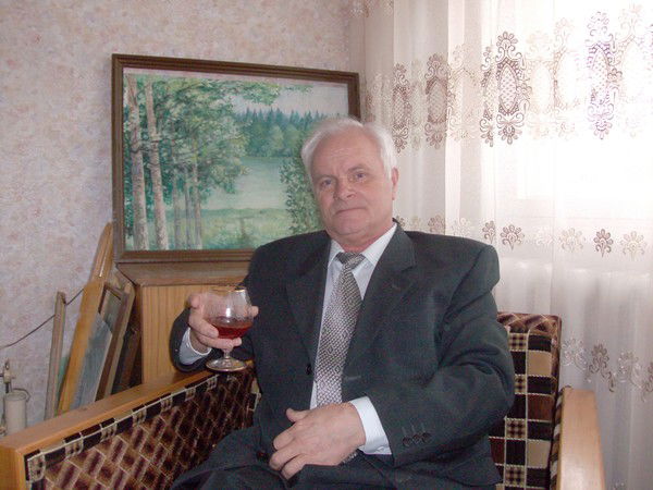 Анатолий Кушнаренко