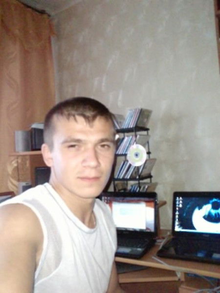 Игорь Хозов