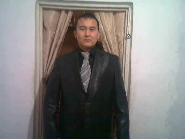 Азат Букатов