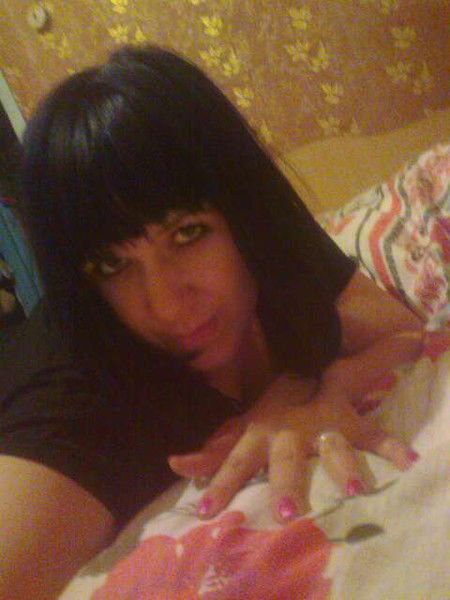 Жгучая Брюнетка