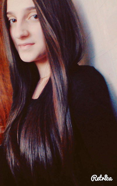 Моничка Костанян