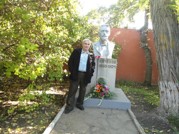 Олег Черкасов