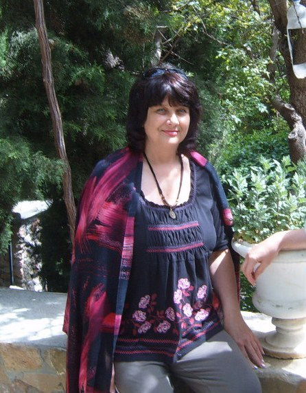 Евгения Поперечная