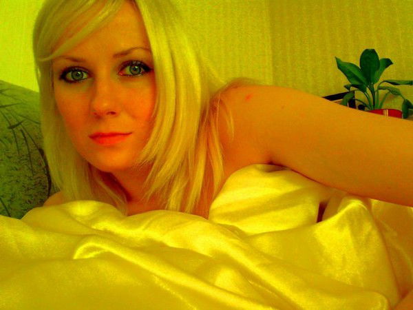 Елена Елена