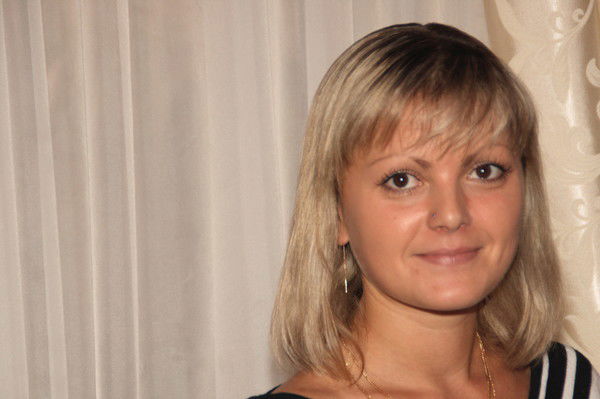 Алена Мельник