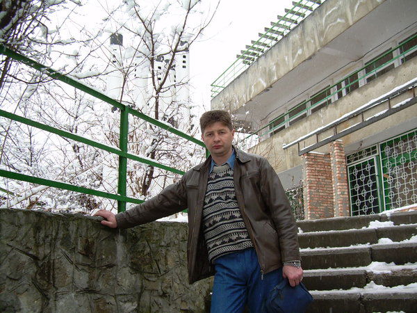 Иван Костыренко