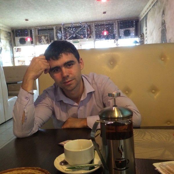 Денис Петров