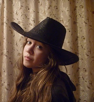 Лиза Беспалова