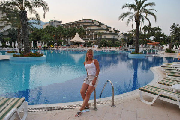 Катя Кухарская