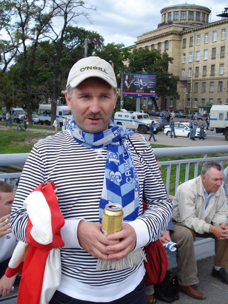 Неизвестно Неизвестно