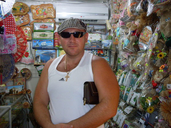 Андрей Олейников