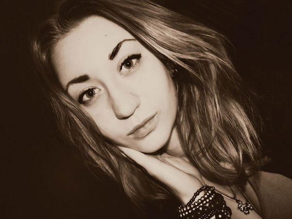 Анютка Гречихина