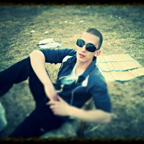 Витя Томеско