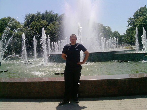 Виталий Пономарев