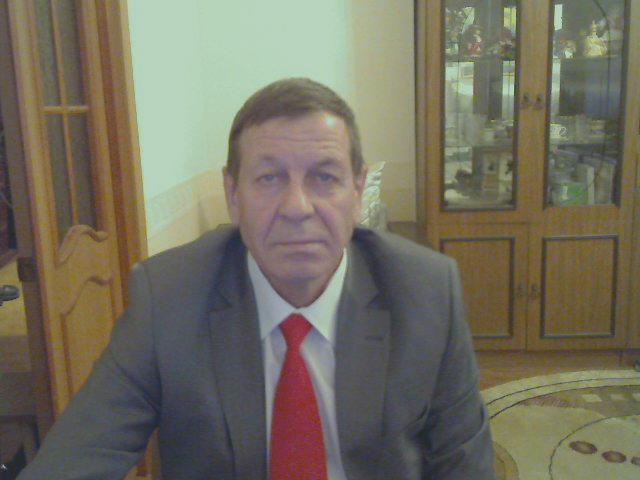 Александр Пигалов