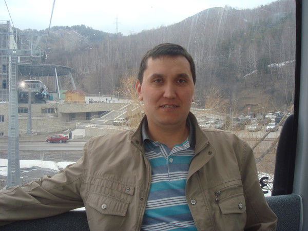 Мурат Шапашев