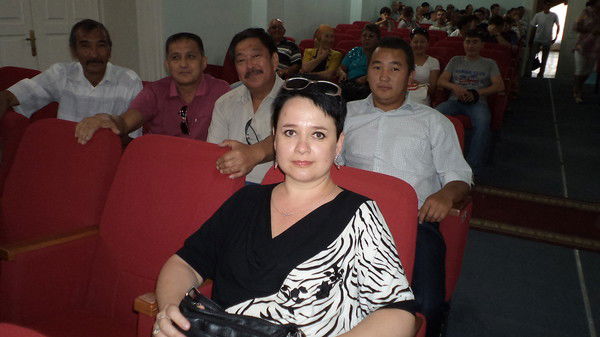 Елена Елена