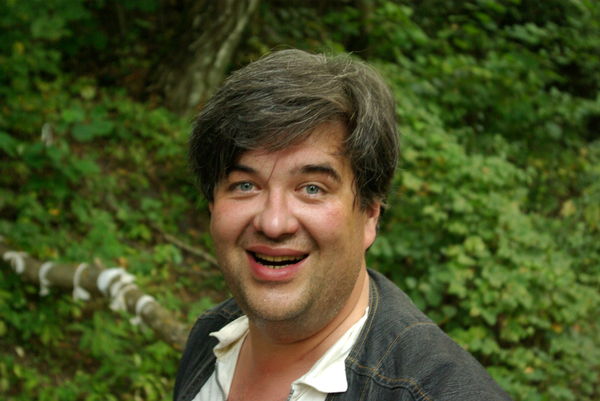 Константин Артамонов