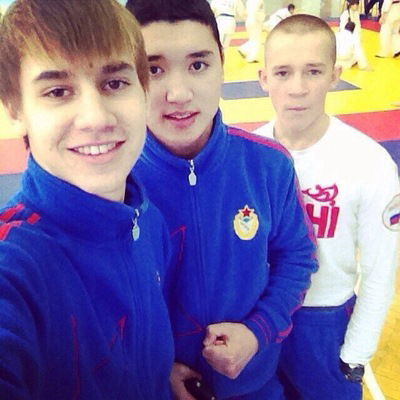 Азамат Кстаубаев