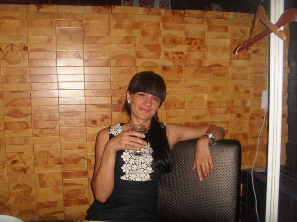 Анна Сафарян