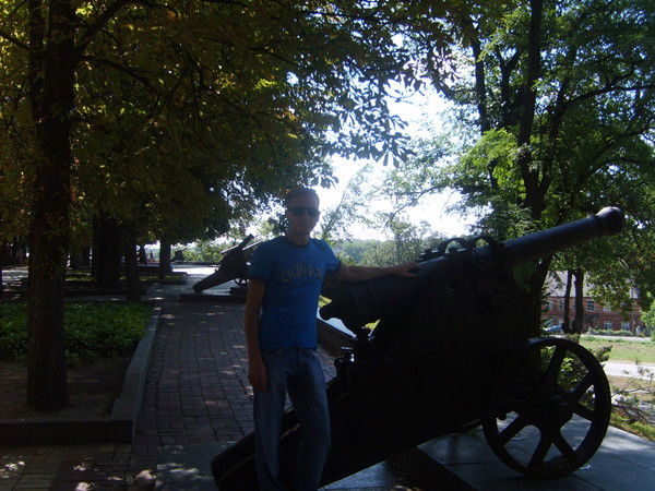 Константин Шарый