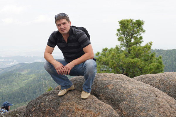 Денис Степанов