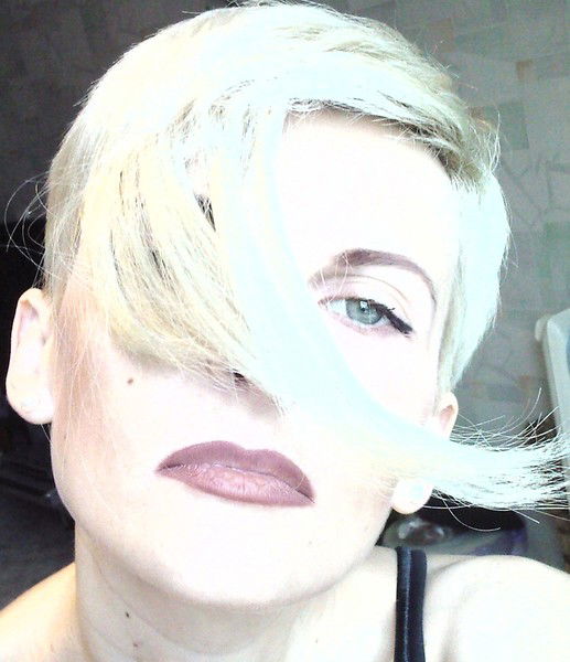 Элеонора Бреуз