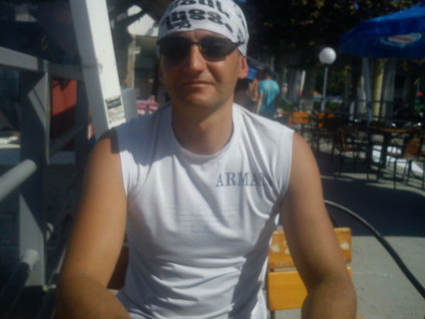 Безбогов Геннадий