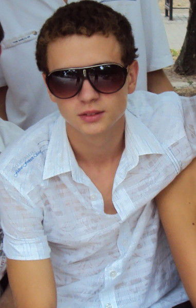 Антон Ковтунов