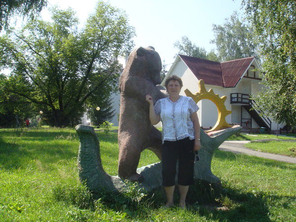 Людмила Попова