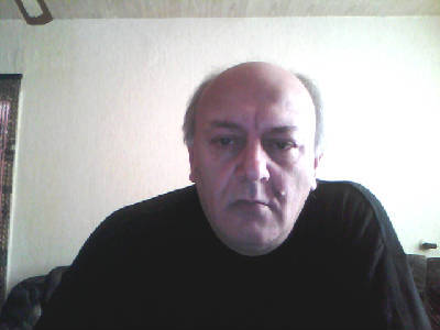 Левон Аколян