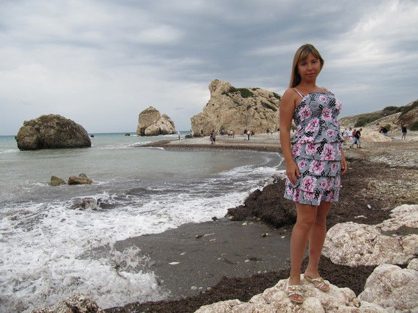 Анна Cтолярова