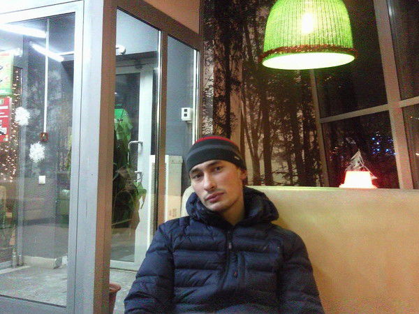 Антон Ханули