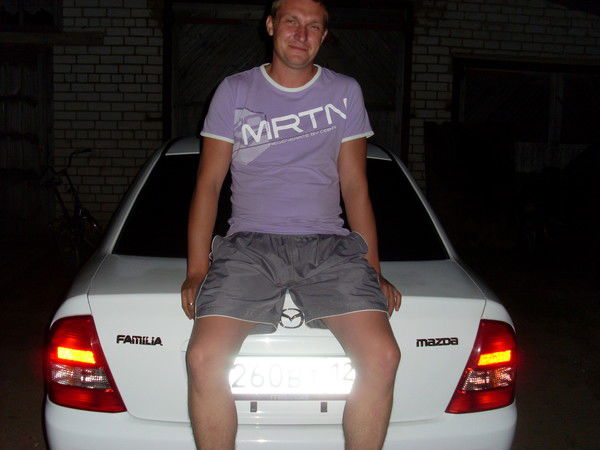 Максим Комаров