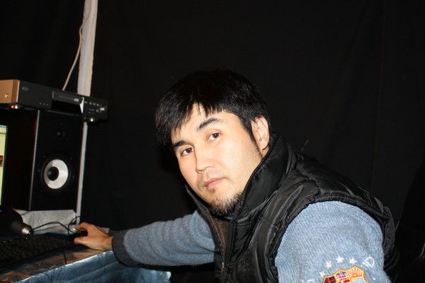 Акылбек Карипов