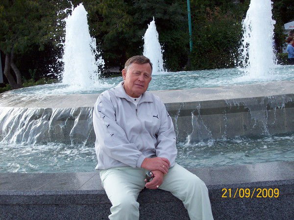 Виктор Денисов