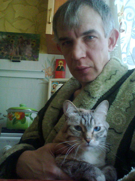 Валентин Старов