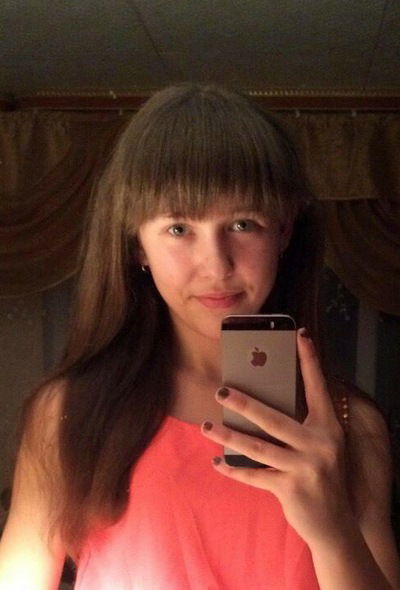 Юлия Попова