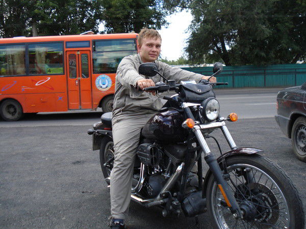 Александр Мухин