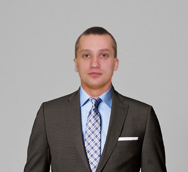 Александр Фролов